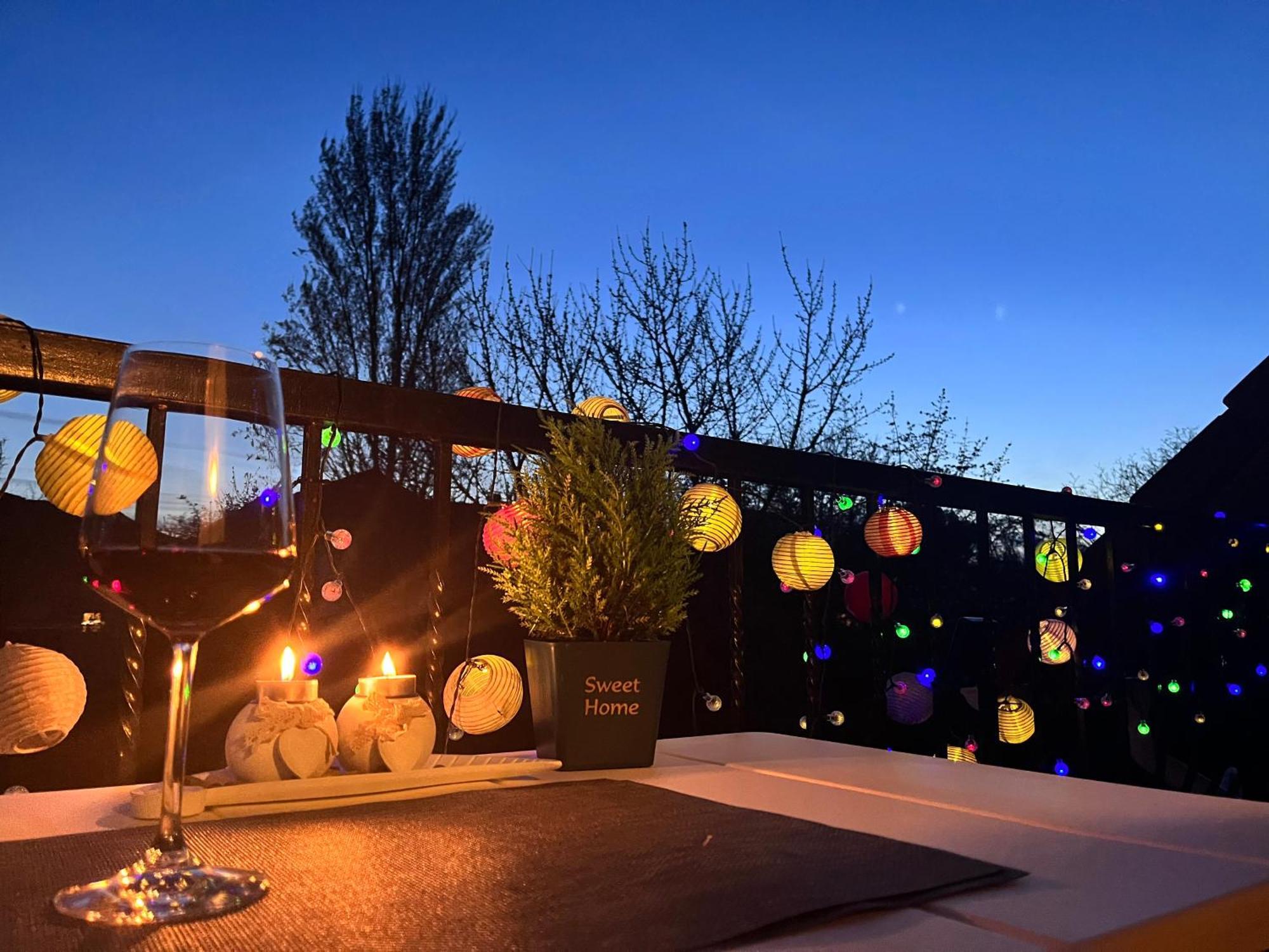 Garden Villa บูดาเปสต์ ภายนอก รูปภาพ