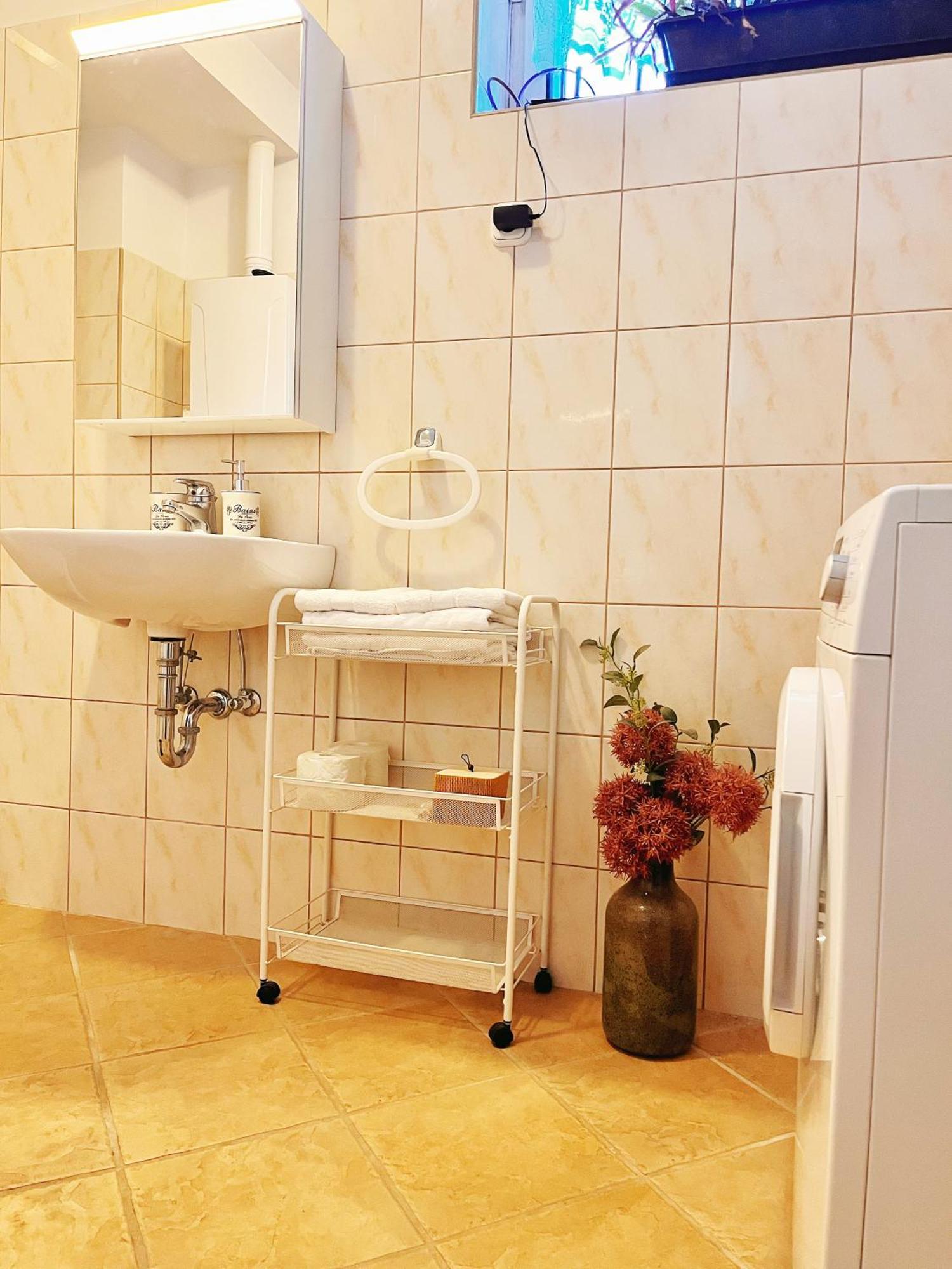 Garden Villa บูดาเปสต์ ภายนอก รูปภาพ